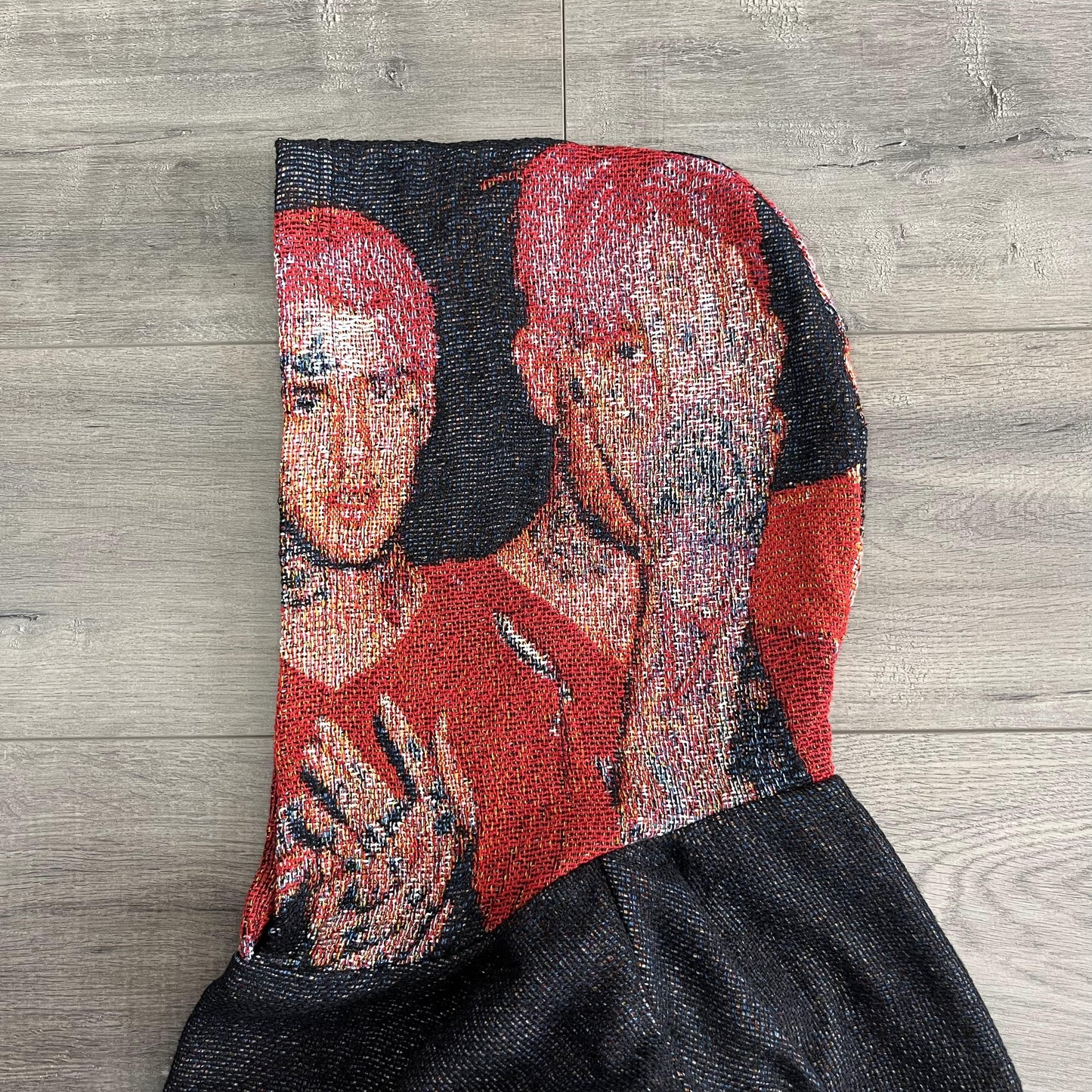 LIP PEEP TAPESTRY - RDMCLOTHINGART