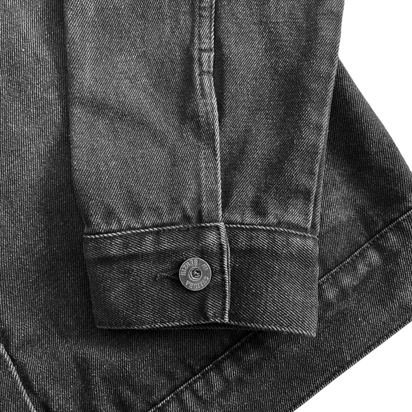 RAVEN DENIM JACKET