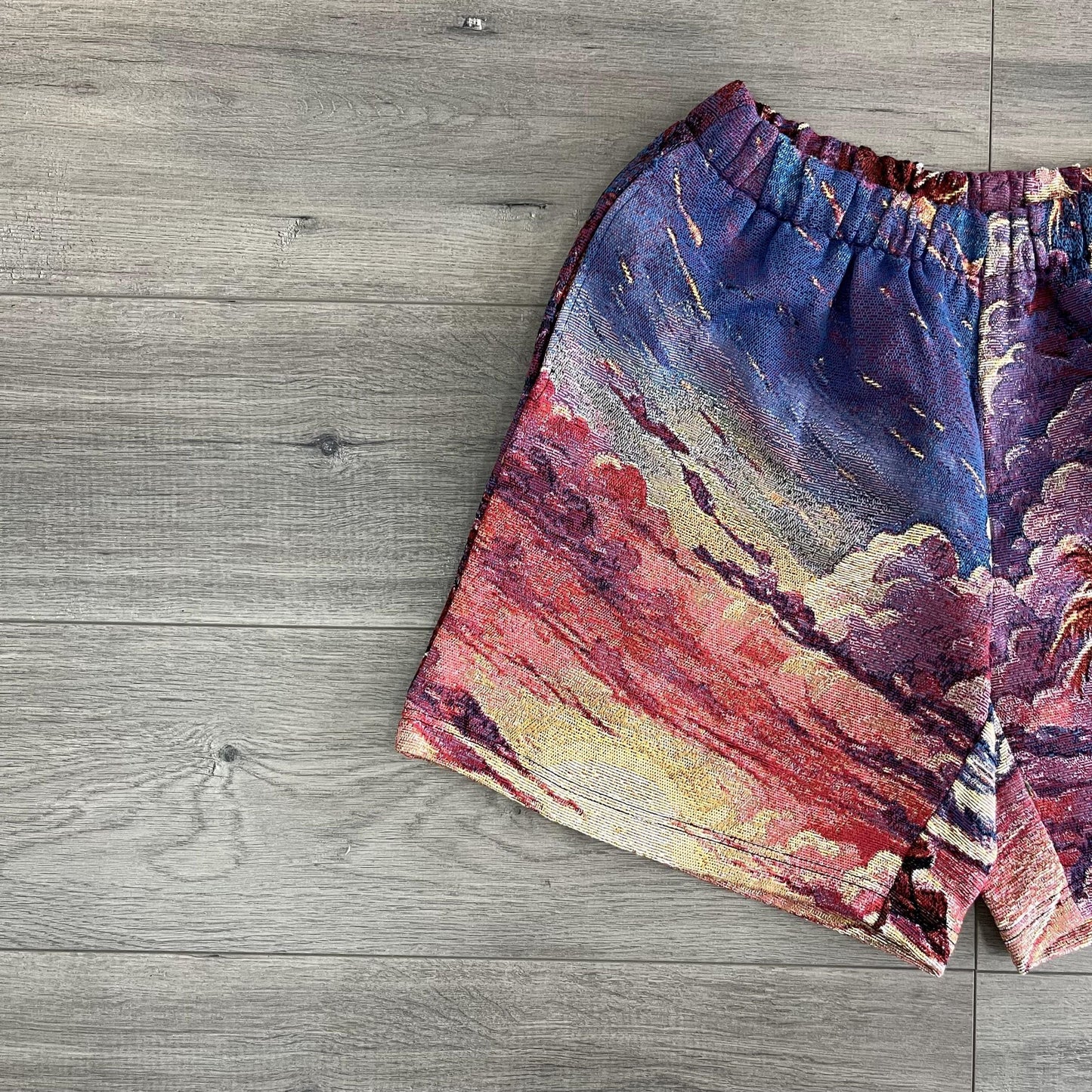 CALIFORNIA TAPESTRY SHORTS - RDMCLOTHINGART