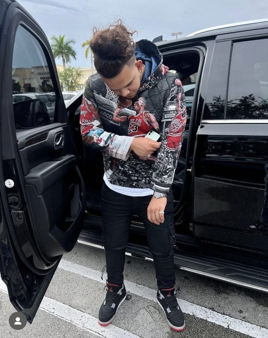 Fly High Tapestry - RDMCLOTHINGART