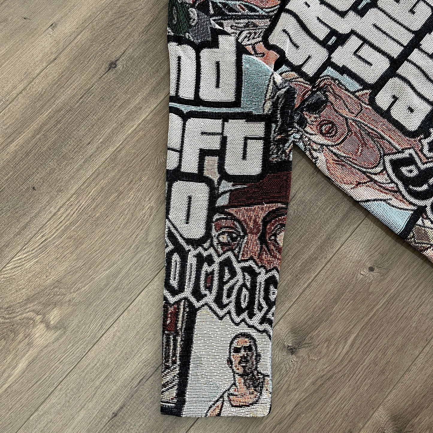 GTA TAPESTRY HOODIE - RDMCLOTHINGART