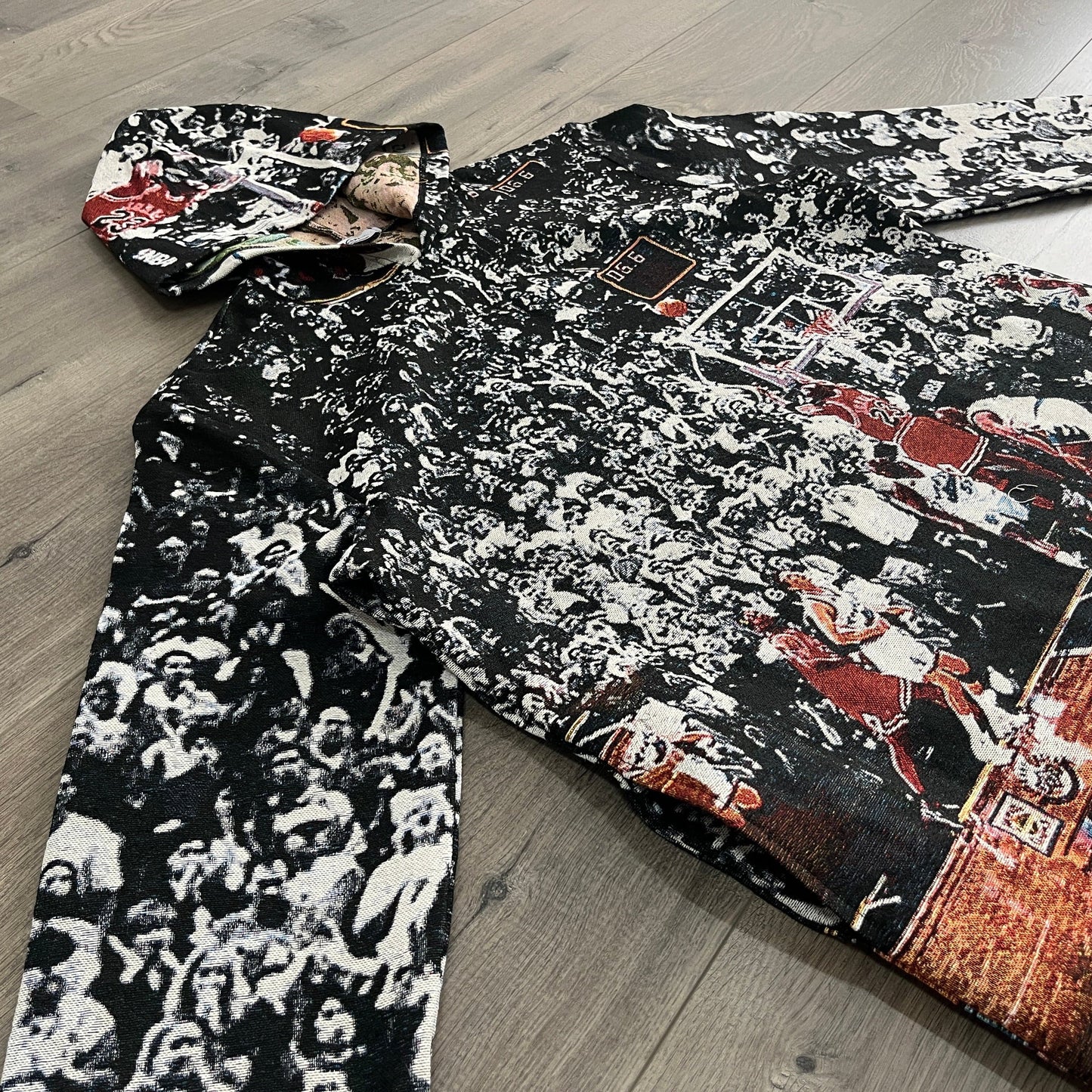 LAST SHOT TAPESTRY HOODIE - RDMCLOTHINGART