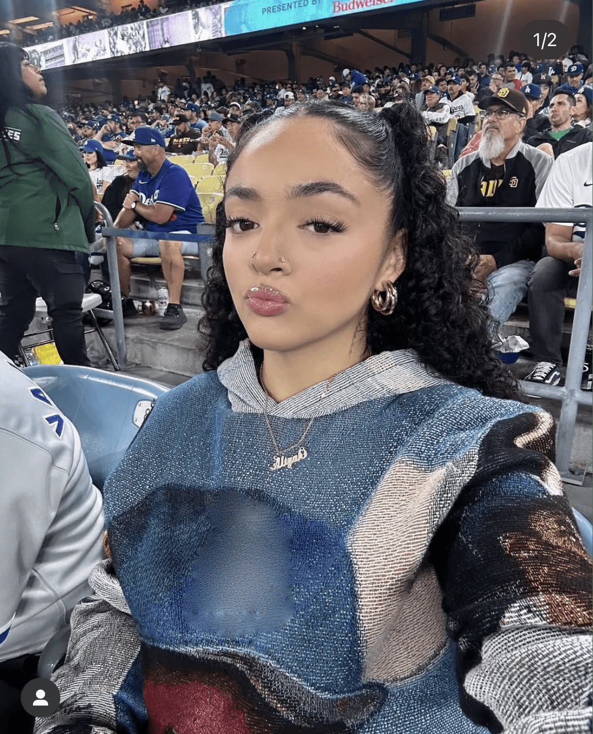 MANBA D TAPESTRY HOODIE - RDMCLOTHINGART