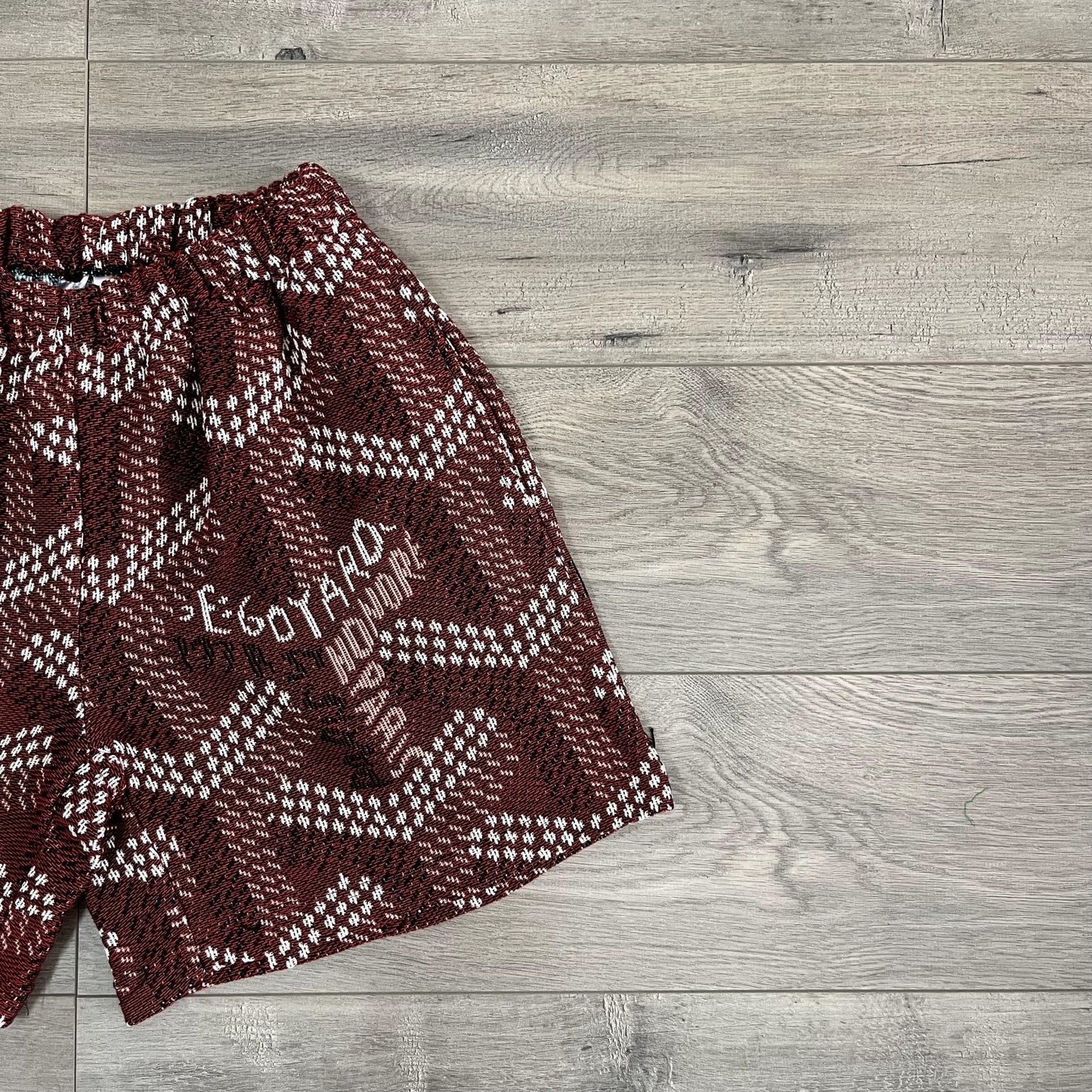 RED GY TAPESTRY SHORTS - RDMCLOTHINGART