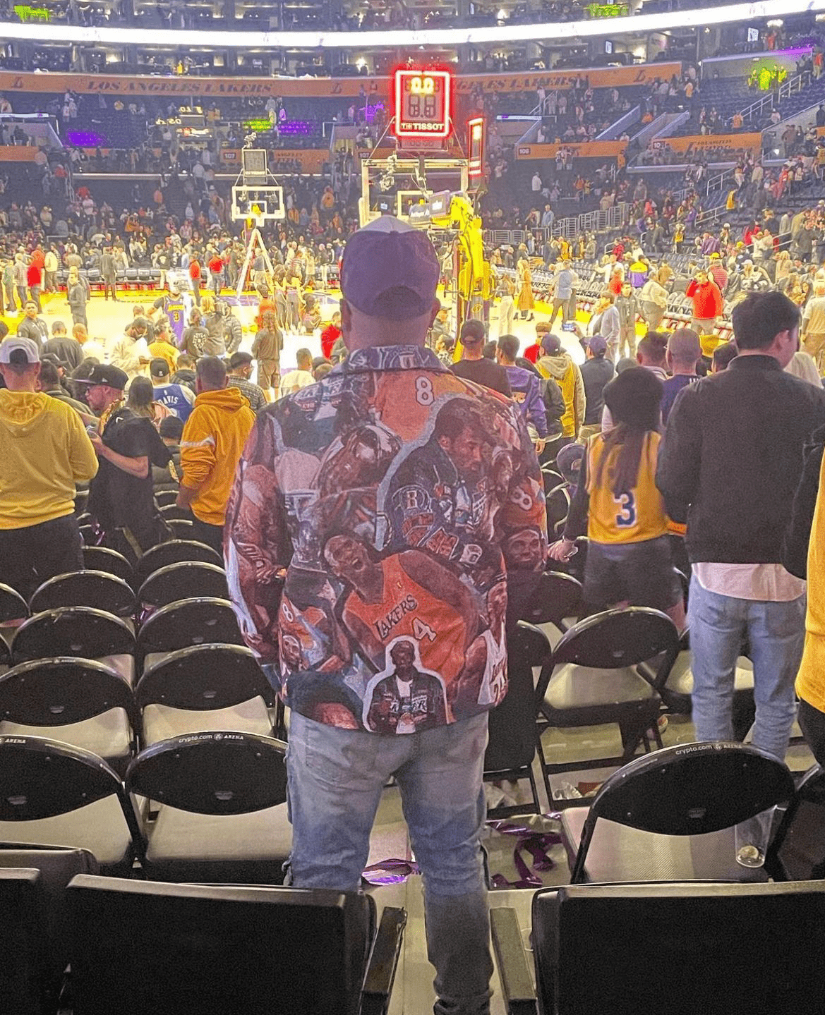 YELLOW CHAMPION TAPESTRY - RDMCLOTHINGART